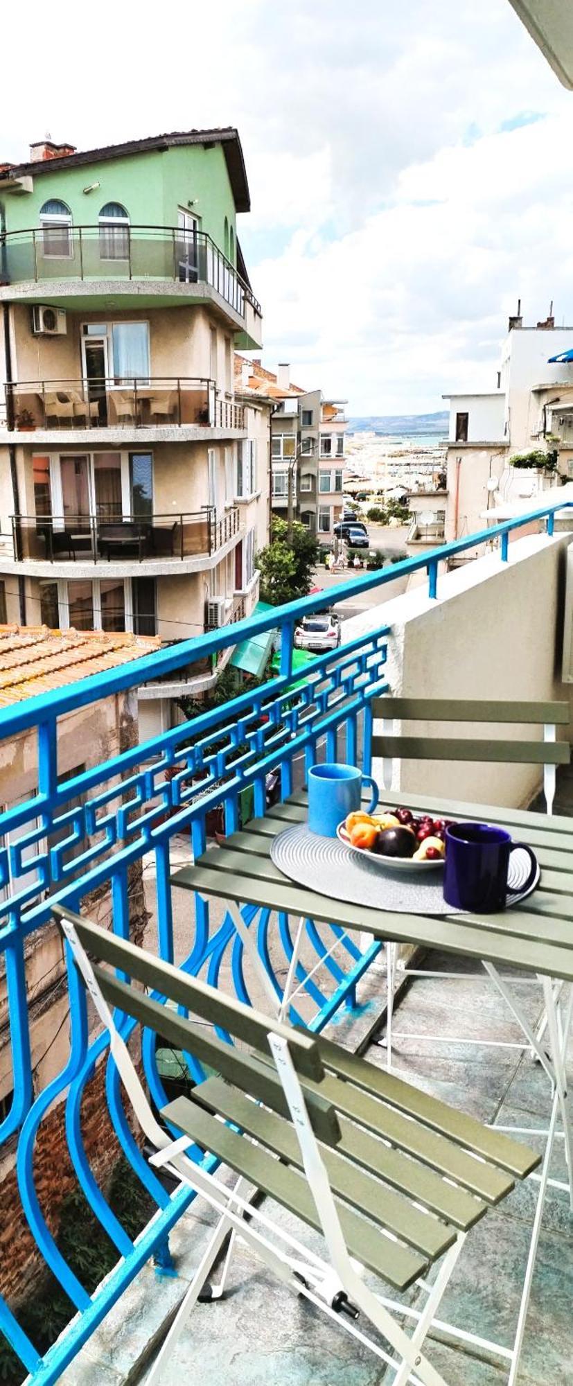 Lira Sto Apartments Pomorie Exterior foto