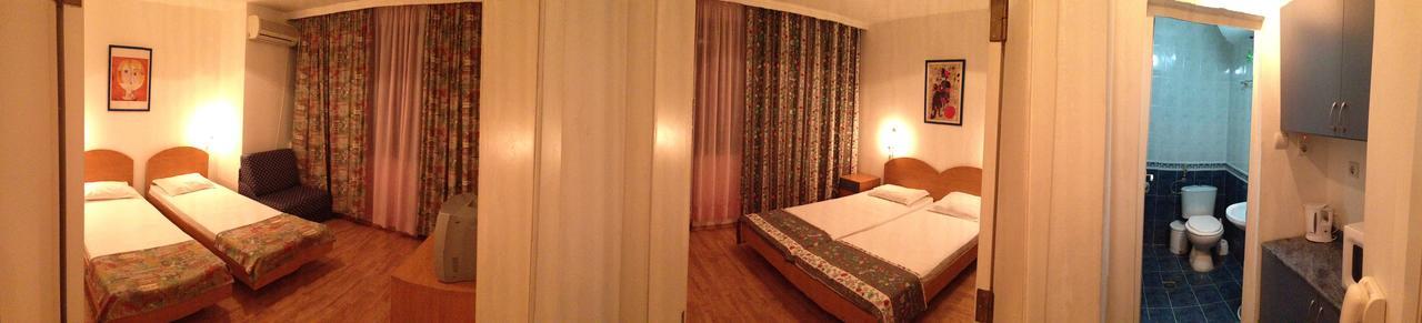 Lira Sto Apartments Pomorie Exterior foto